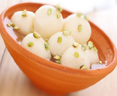 Rasgualla Jalali Wale Gazak's and Sweet Aligarh