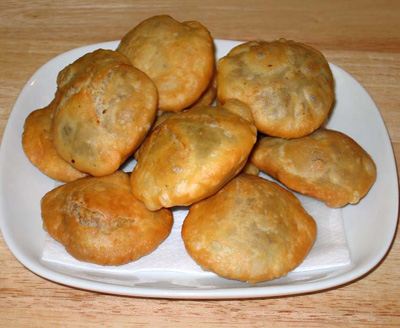 Khasta Jalali Wale Gazak's and Sweet Aligarh